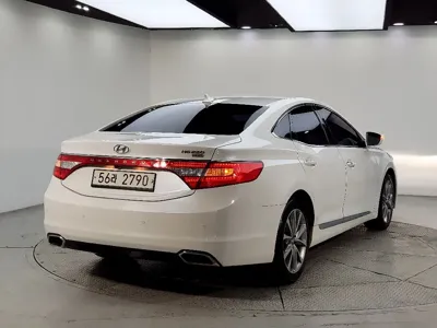 Hyundai Grandeur 2015, 137159 км, за 4290000 KRW
