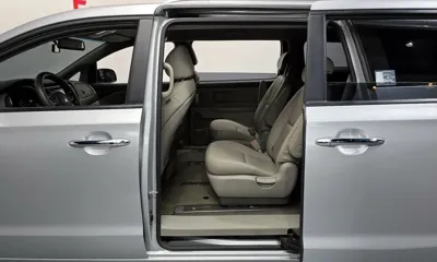 Kia Canival 2019, 42017 км, за 15090000 KRW - фото 12