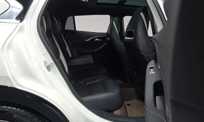 Infiniti Q30 2017, 73399 км, за 13500000 KRW - фото 12