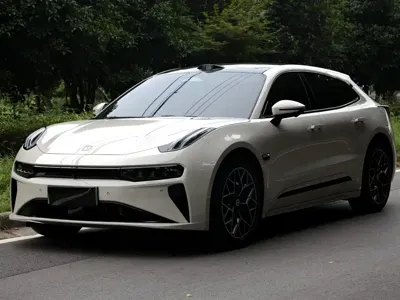 Zeekr 001 · 2025 год
