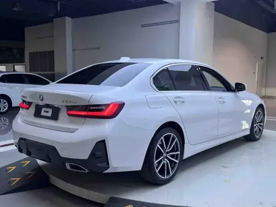 BMW 3 Series 2023, 29500 км, за 227000 CNY