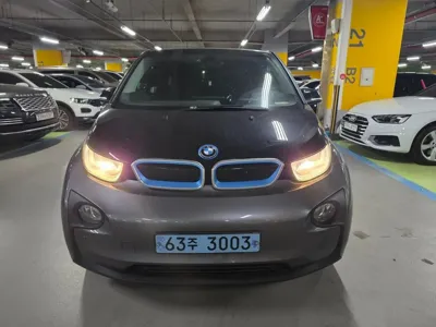 BMW i3 · 2016 год