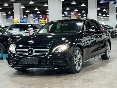 Mercedes-Benz E-Class 2019, 140000 км, за 168000 CNY