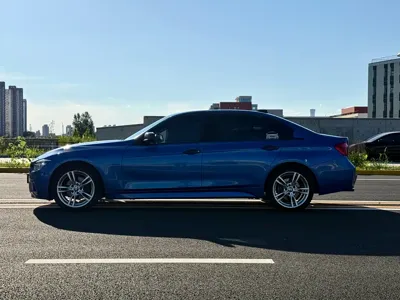 BMW 3 Series 2018, 110000 км, за 85800 CNY