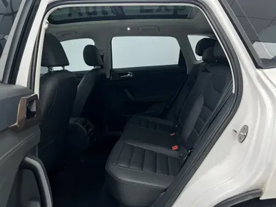 Volkswagen Tharu 2021, 56000 км, за 95800 CNY - фото 21