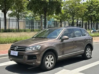 Volkswagen Touareg · 2014 год