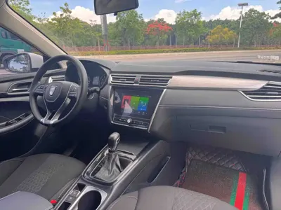 Roewe i5 2021, 107000 км, за 25800 CNY - фото 8