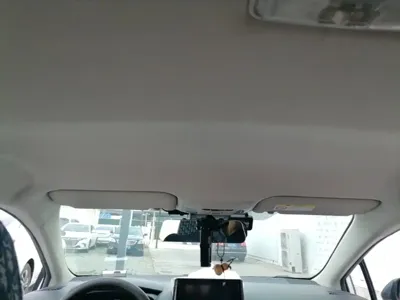 Toyota Corolla 2021, 70300 км, за 66300 CNY - фото 25