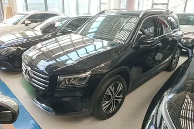 Mercedes-Benz GLB · 2024 год
