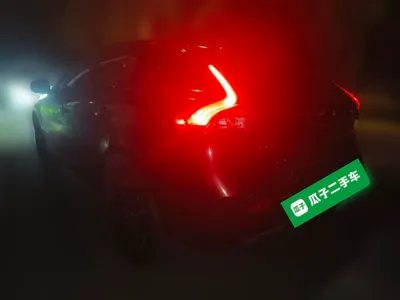 Volvo V40 2017, 93800 км, за 39095.12 CNY