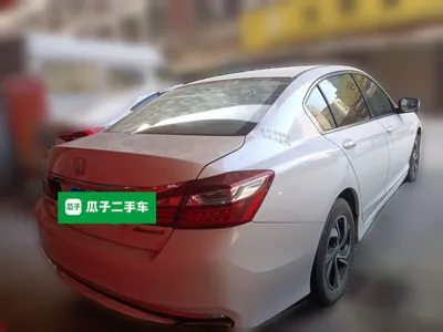 Honda Accord 2016, 69100 км, за 72779.06 CNY - фото 5