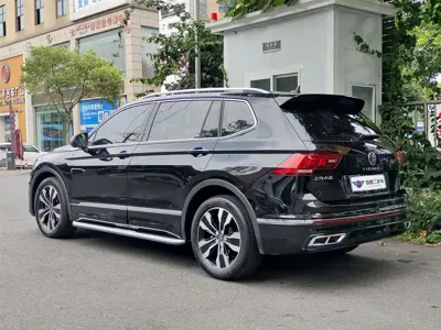 Volkswagen Tiguan L 2025, 27000 км, за 135800 CNY