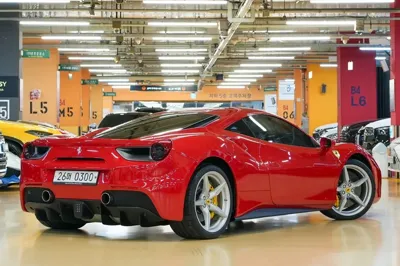 Ferrari 488 2017, 8615 км, за 250000000 KRW