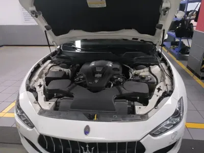 Maserati Ghibli 2019, 65000 км, за 208000 CNY - фото 10