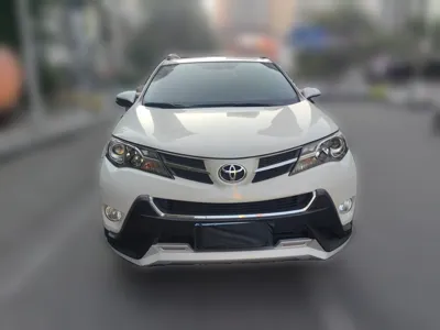 Toyota RAV4 2015, 91800 км, за 74902.16 CNY