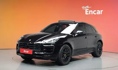 Porsche Macan · 2018 год