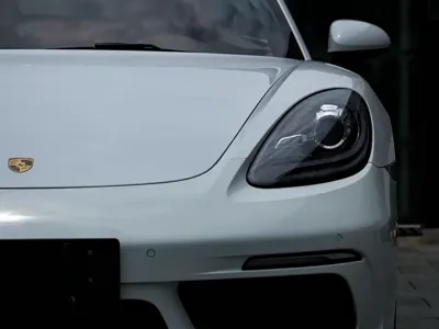 Porsche 718 2017, 20000 км, за 172800 CNY