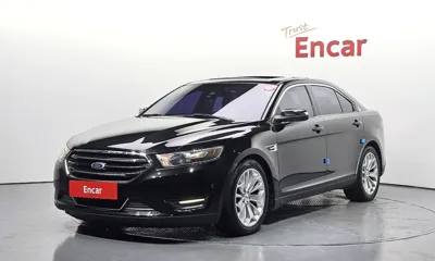 Ford Taurus · 2015 год