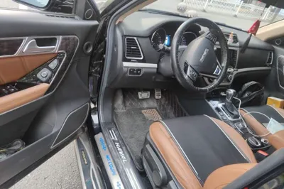 Haval H6 Coupe 2016, 92600 км, за 25832.28 CNY - фото 16