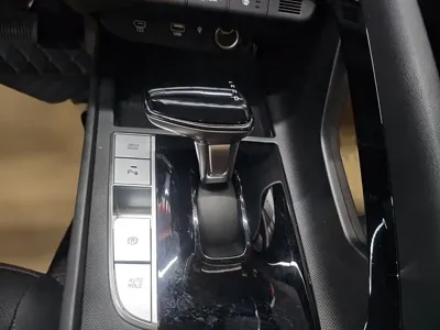 Hyundai Elantra 2025, 11900 км, за 78900 CNY - фото 7