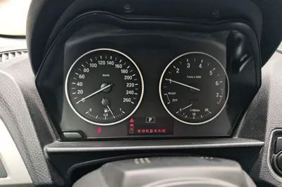 BMW 2 Series 2015, 55300 км, за 80923.03 CNY - фото 12