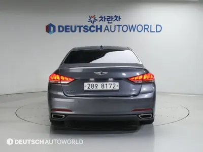 Hyundai Genesis 2014, 103189 км, за 9800000 KRW