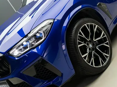 BMW X5 M 2023, 35000 км, за 698000 CNY