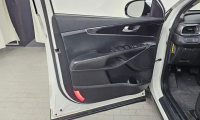 Kia Sorento 2015, 128460 км, за 13000000 KRW - фото 24
