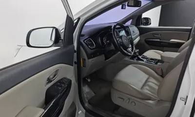 Kia Canival 2019, 157503 км, за 13500000 KRW - фото 12