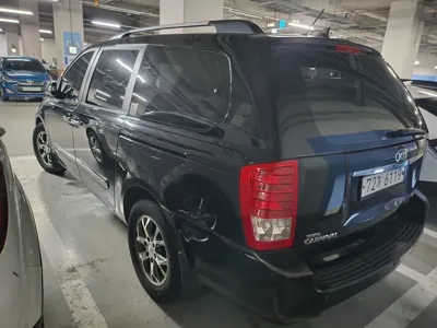 Kia Canival 2013, 120800 км, за 5500000 KRW - фото 4