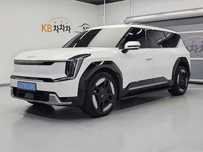 Kia EV9 · 2024 год