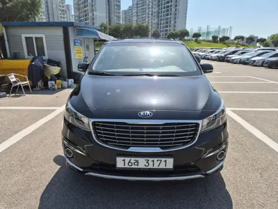 Kia Canival · 2016 год