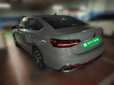 Volkswagen Lavida 2023, 21100 км, за 72785.75 CNY