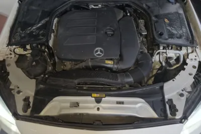Mercedes-Benz C-Class 2020, 95200 км, за 125795.78 CNY - фото 17