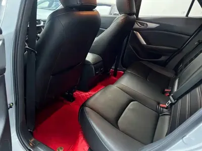 Mazda CX-4 2018, 87000 км, за 46900 CNY - фото 5