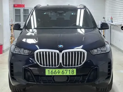 BMW X5 2025, 9821 км, за 106000000 KRW - фото 3