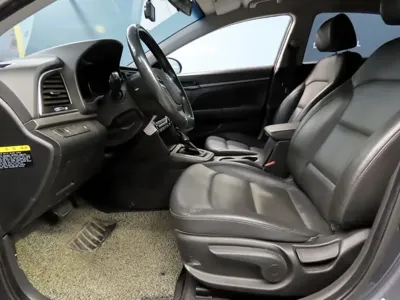 Hyundai Avante 2016, 104741 км, за 8000000 KRW - фото 6