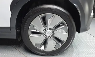 Hyundai Kona 2020, 140618 км, за 99990000 KRW - фото 21
