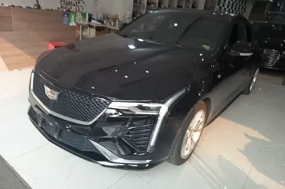 Cadillac CT4 · 2021 год