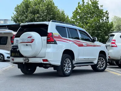 Toyota Prado 2019, 106000 км, за 298000 CNY