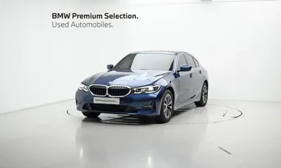BMW 3-Series · 2021 год
