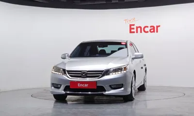 Honda Accord 2013, 105168 км, за 6400000 KRW