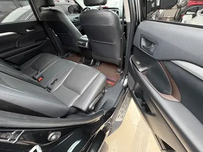 Toyota Highlander 2020, 70000 км, за 125800 CNY - фото 14