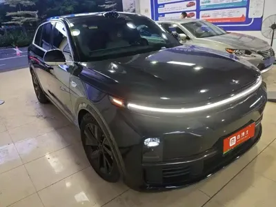 Li Auto Li L7 2024, 21000 км, за 225000 CNY