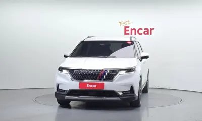 Kia Canival 2023, 24666 км, за 32000000 KRW
