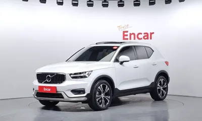 Volvo XC40 · 2021 год