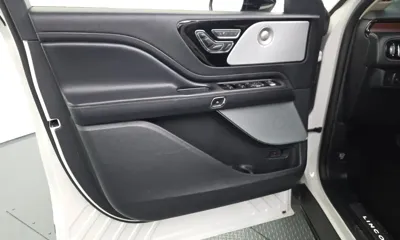 Lincoln Aviator 2021, 73203 км, за 30900000 KRW - фото 24