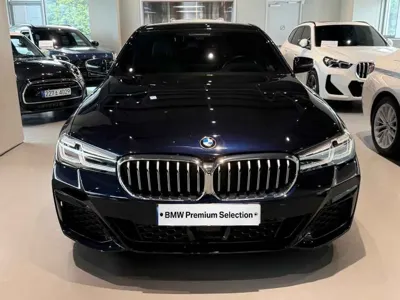 BMW 5-Series 2022, 49664 км, за 38500000 KRW