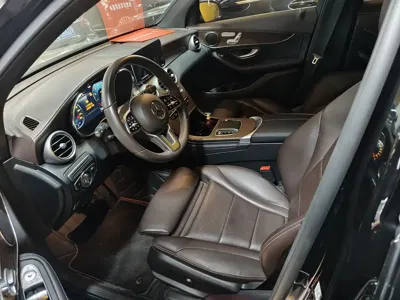 Mercedes-Benz GLC 2022, 39000 км, за 209000 CNY