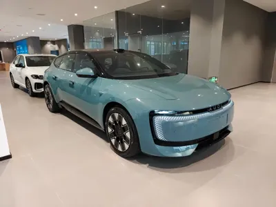 奥迪AUDI 奥迪E5 Sportback 2026, 100 км, за 189800 CNY